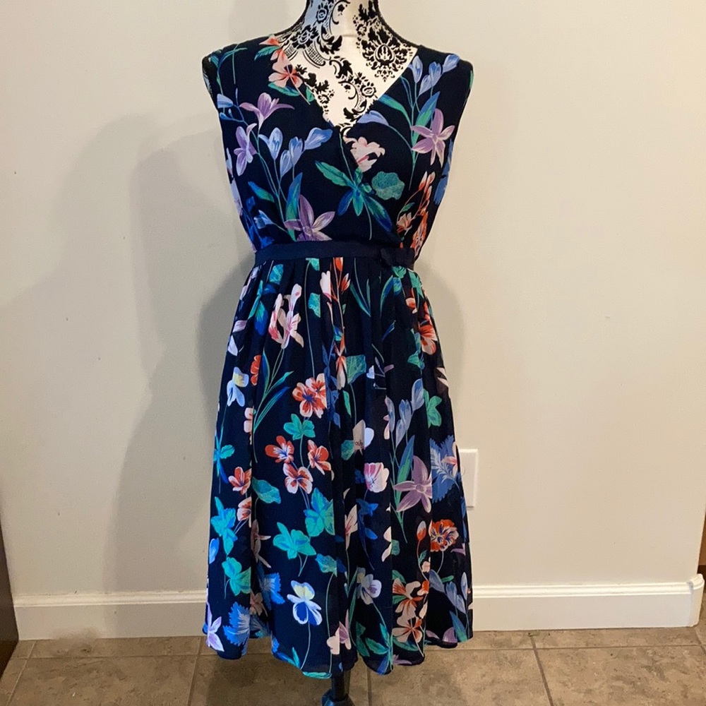 Flower pattered dark blue dress by Talbots Sz P2